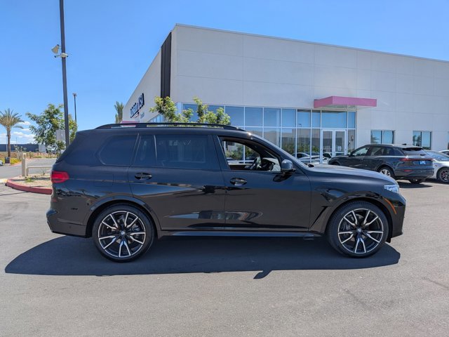 Used 2020 BMW X7 xDrive40i w/ M Sport Package image 4