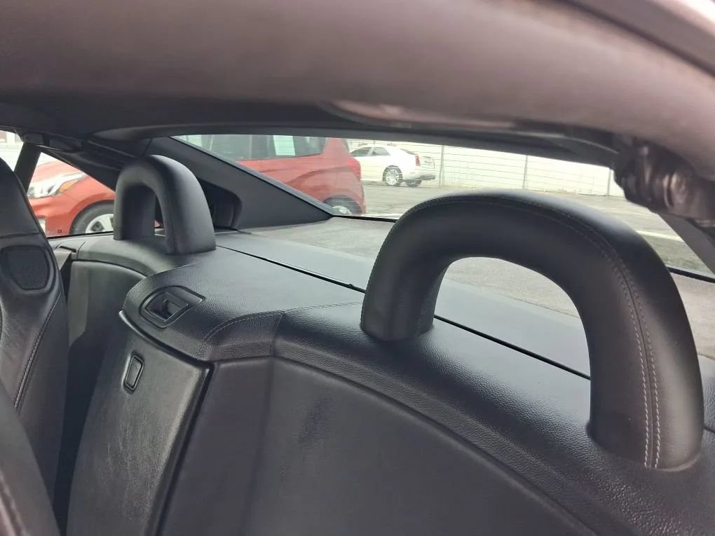 Used 2006 Cadillac XLR V RWD image 40