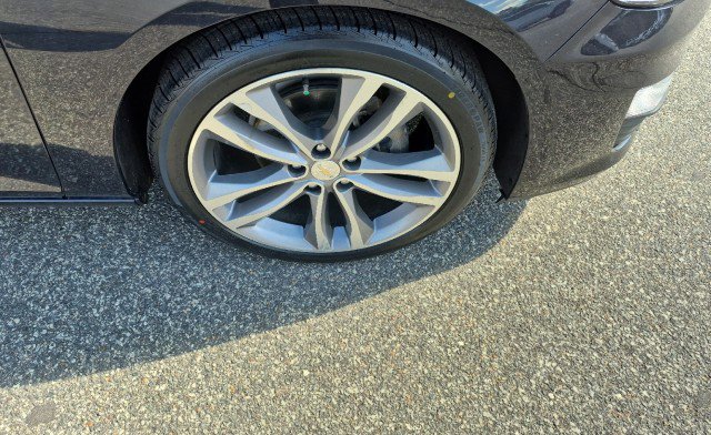 Used 2023 Chevrolet Malibu LT image 11