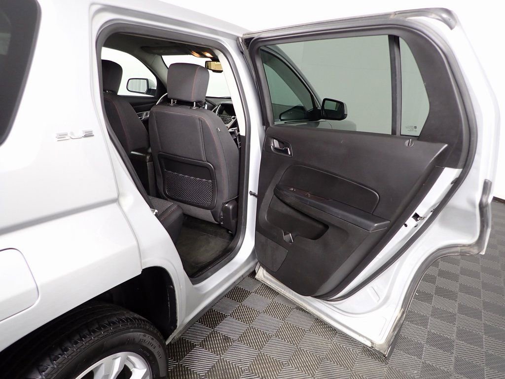 Used 2017 GMC Terrain SLE image 28