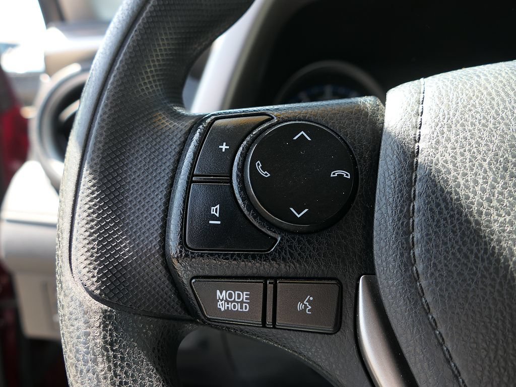 Used 2018 Toyota RAV4 LE w/ All Weather Liner Package FWD image 14