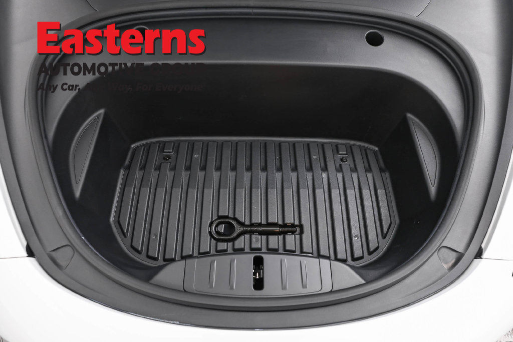 Used 2023 Tesla Model 3 Standard Range RWD image 8