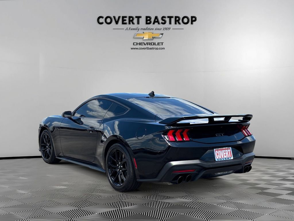 Used 2025 Ford Mustang GT Premium RWD image 5