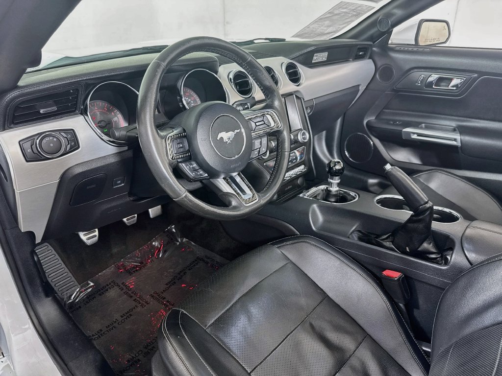 Used 2015 Ford Mustang GT Premium w/ Equipment Group 401A RWD image 9