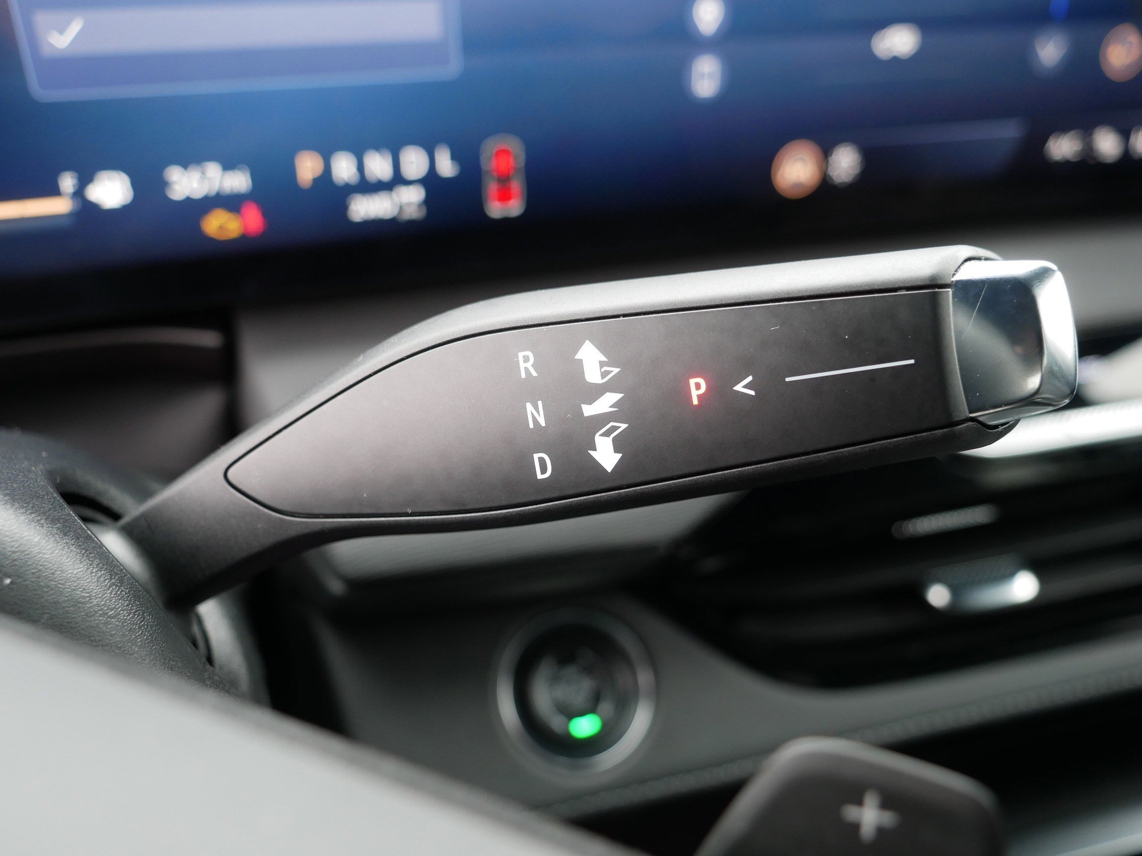 Certified 2025 Buick Enclave Preferred image 24