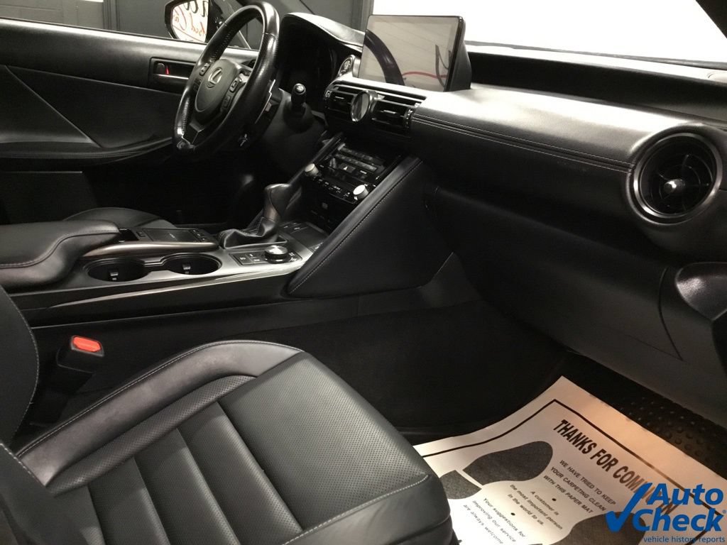 Used 2023 Lexus IS 500 RWD image 35