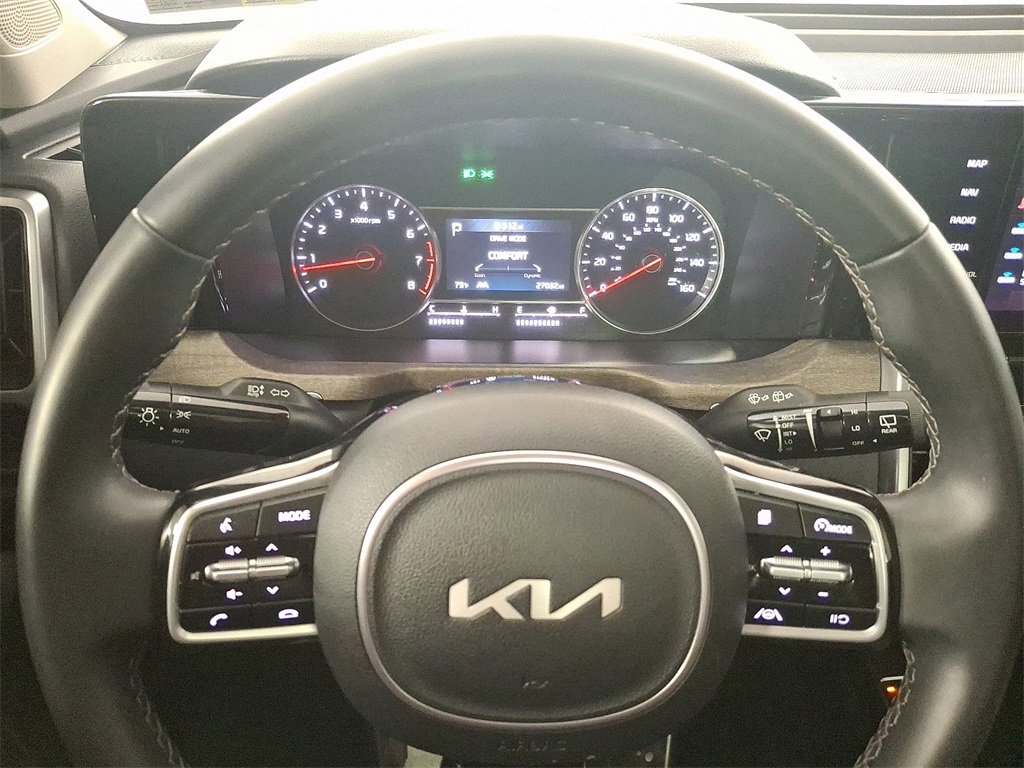 Used 2023 Kia Sorento S w/ Panoramic Sunroof Package image 22