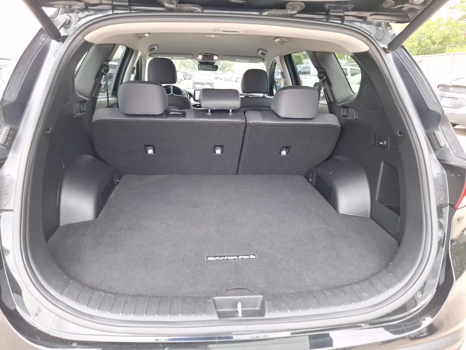 Used 2023 Hyundai Santa Fe SEL w/ Cargo Package FWD image 35