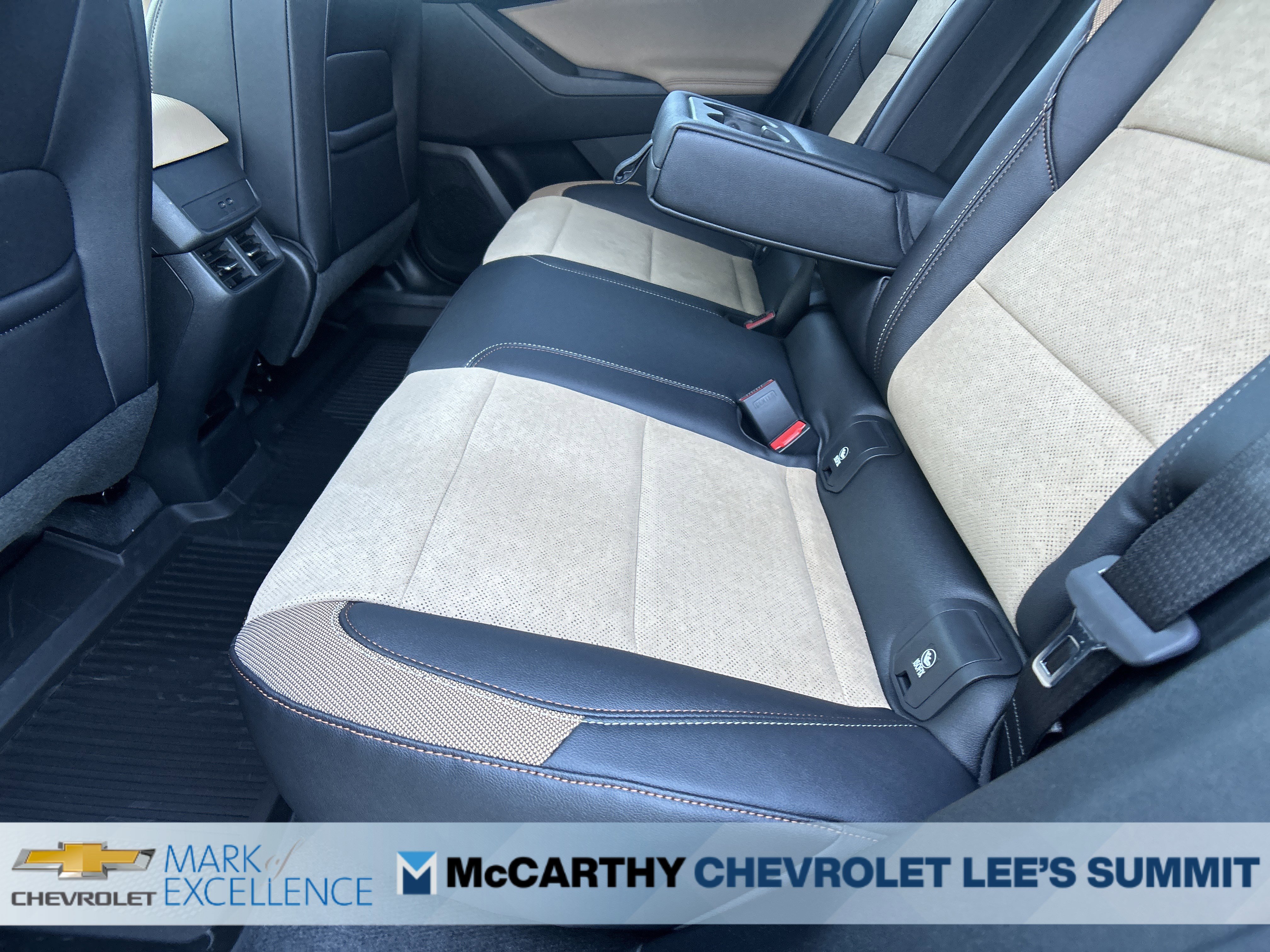 New 2026 Chevrolet Equinox ACTIV w/ LPO, Floor Liner Package image 32