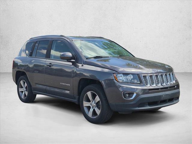 Used 2016 Jeep Compass High Altitude AWD/4WD image 3