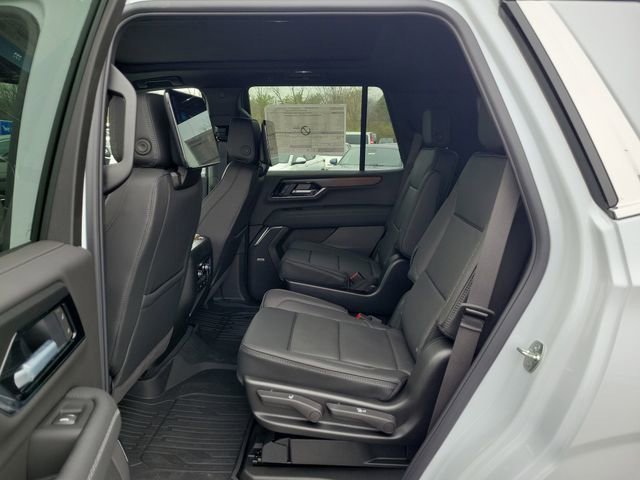 New 2026 GMC Yukon Denali w/ Denali Reserve Package image 13