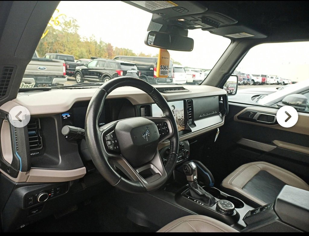 Used 2022 Ford Bronco Wildtrak image 5