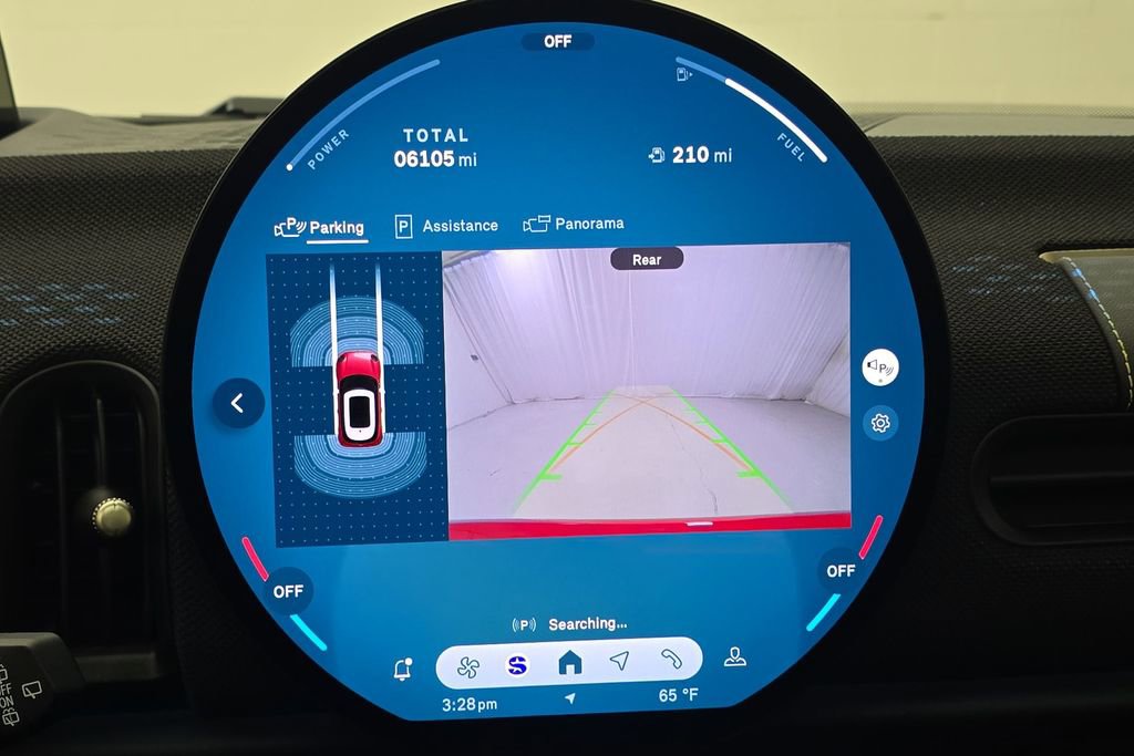 Certified 2025 MINI Cooper 2-Door Hardtop image 18