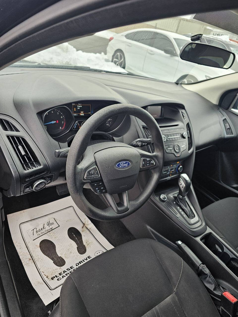 Used 2016 Ford Focus SE FWD image 12
