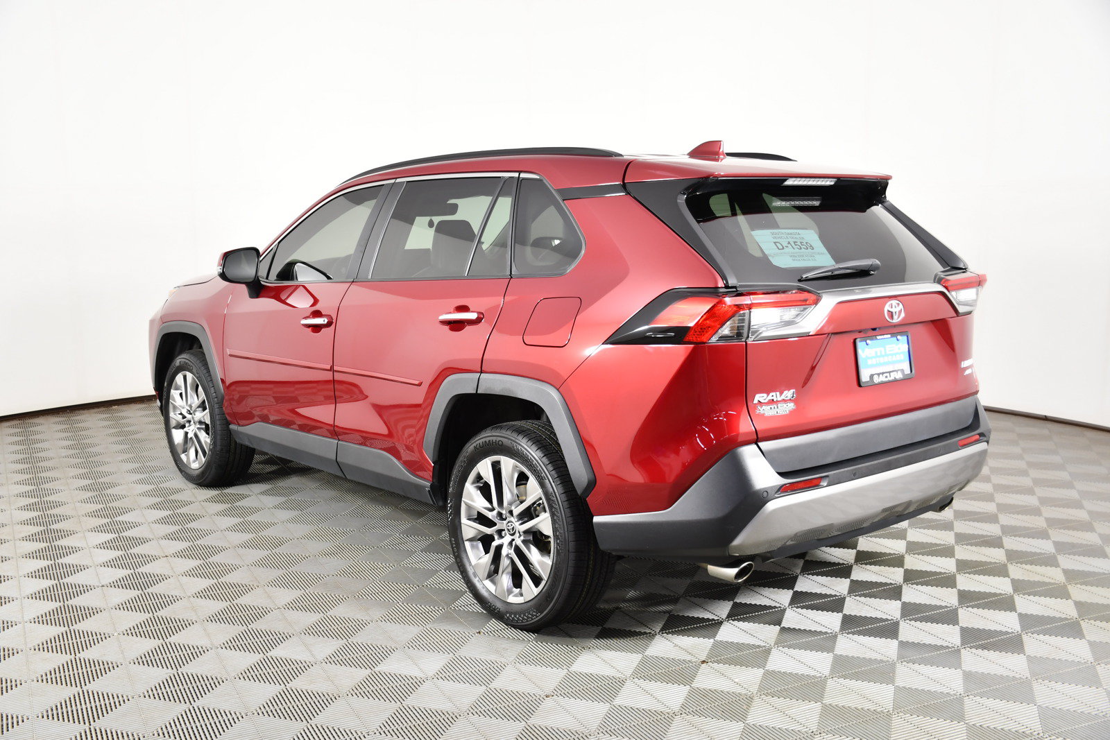 Used 2022 Toyota RAV4 Limited w/ Limited Grade Weather Package AWD/4WD image 8