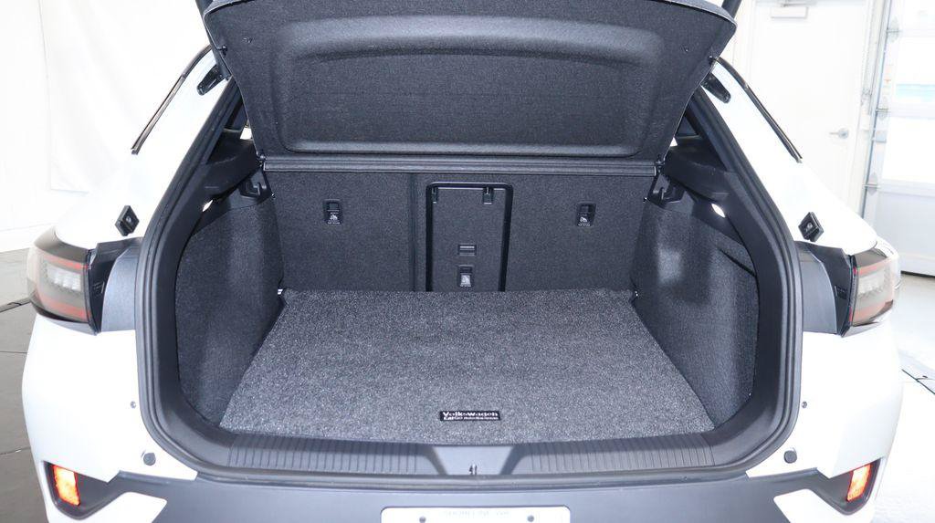 Used 2024 Volkswagen ID.4 S RWD image 25