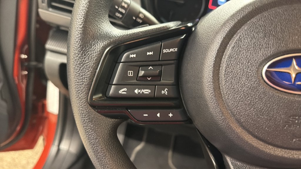 Used 2025 Subaru Crosstrek 2.5i Premium AWD/4WD image 18