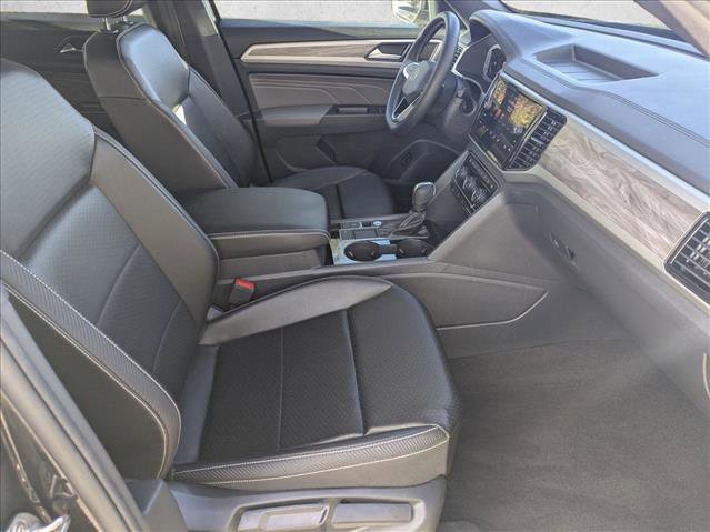 Used 2022 Volkswagen Atlas Cross Sport SE image 22