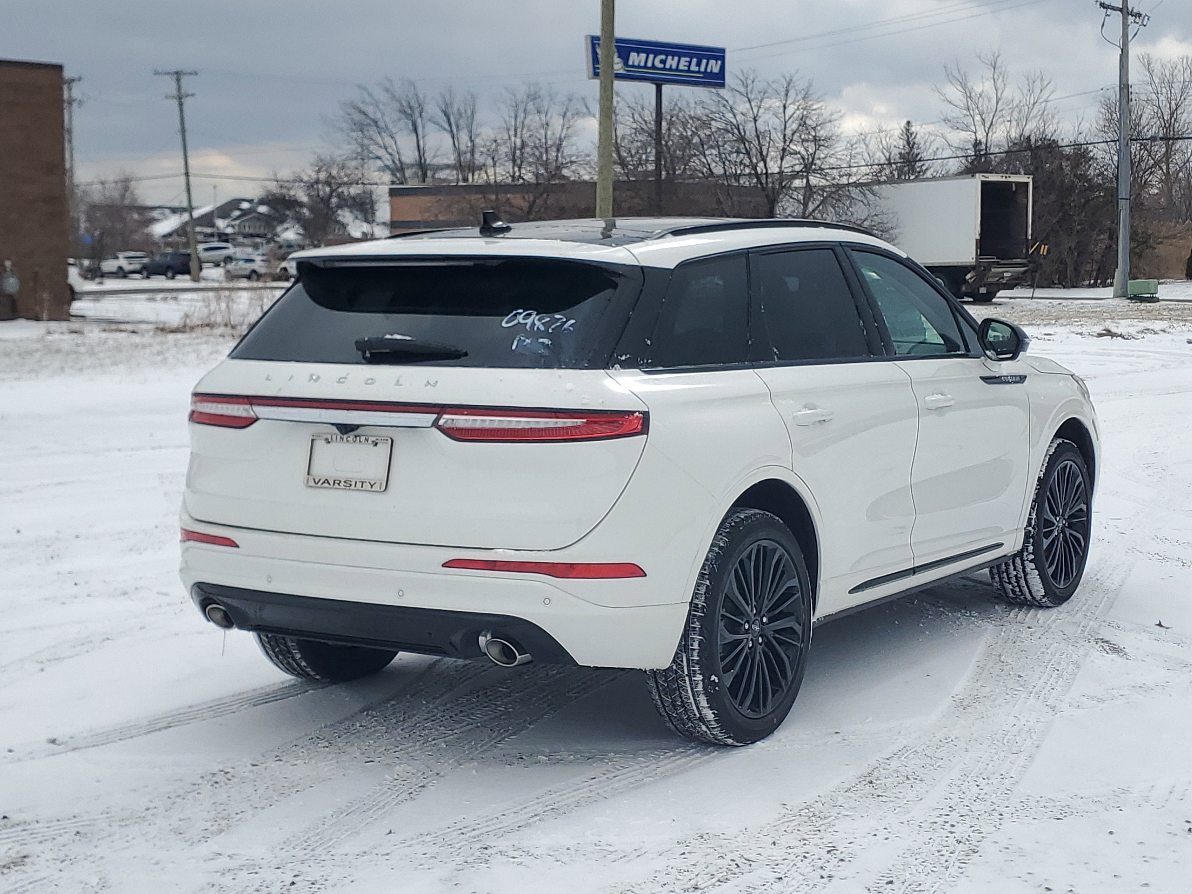 New 2026 Lincoln Corsair Premiere image 4