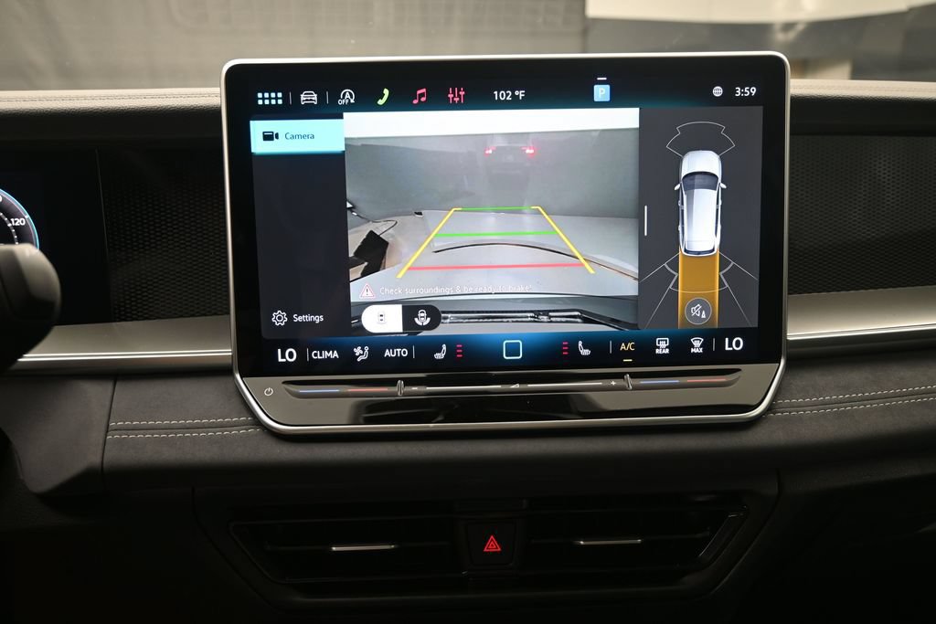 New 2026 Volkswagen Tiguan SE FWD image 12