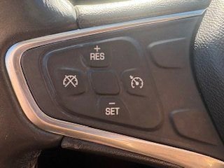 Used 2019 Chevrolet Equinox Premier image 7