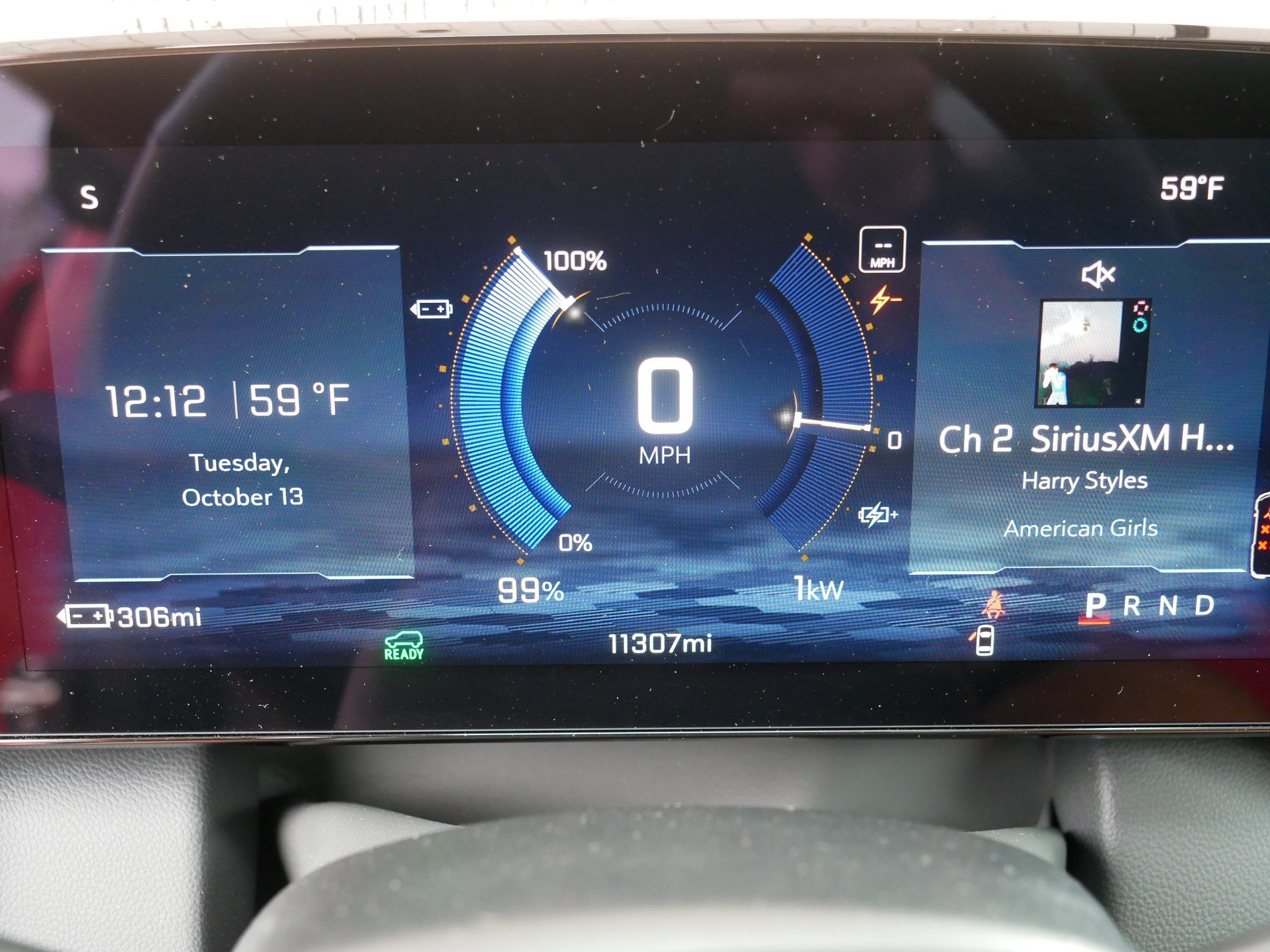 Used 2025 Chevrolet Equinox EV RS AWD/4WD image 21