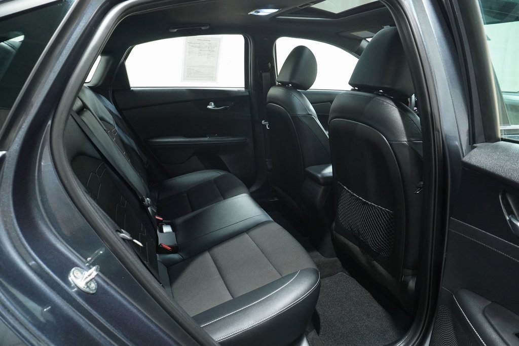 Used 2023 Kia Forte GT-Line w/ GT-Line Premium Package image 13