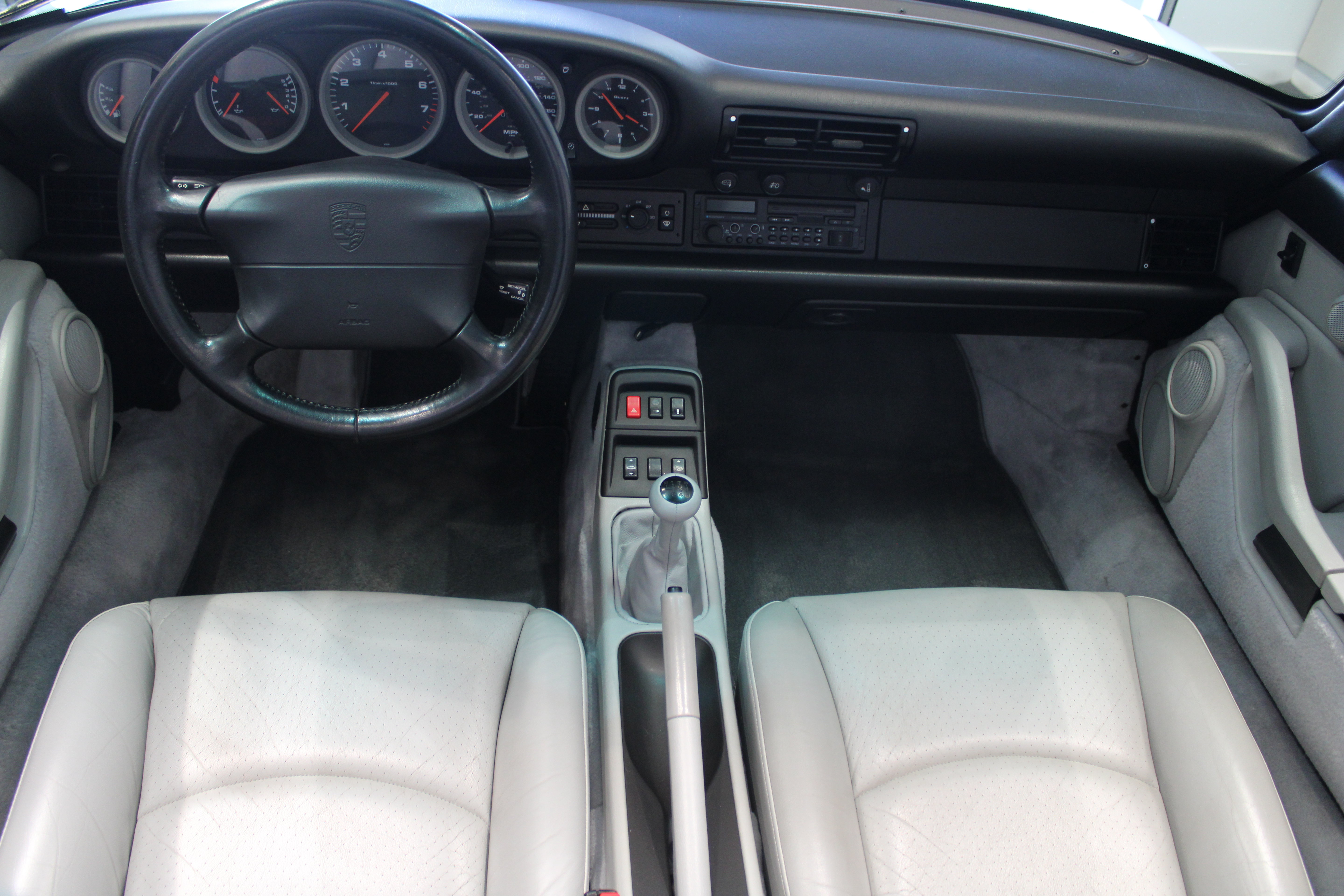 Used 1996 Porsche 911 Cabriolet image 11