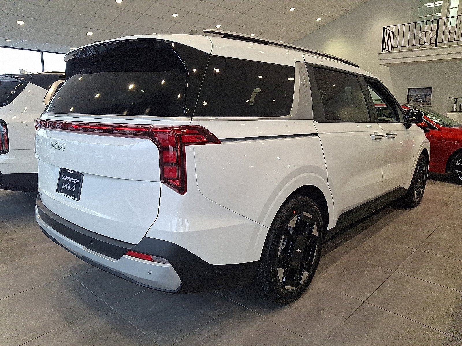 New 2026 Kia Carnival EX FWD image 4