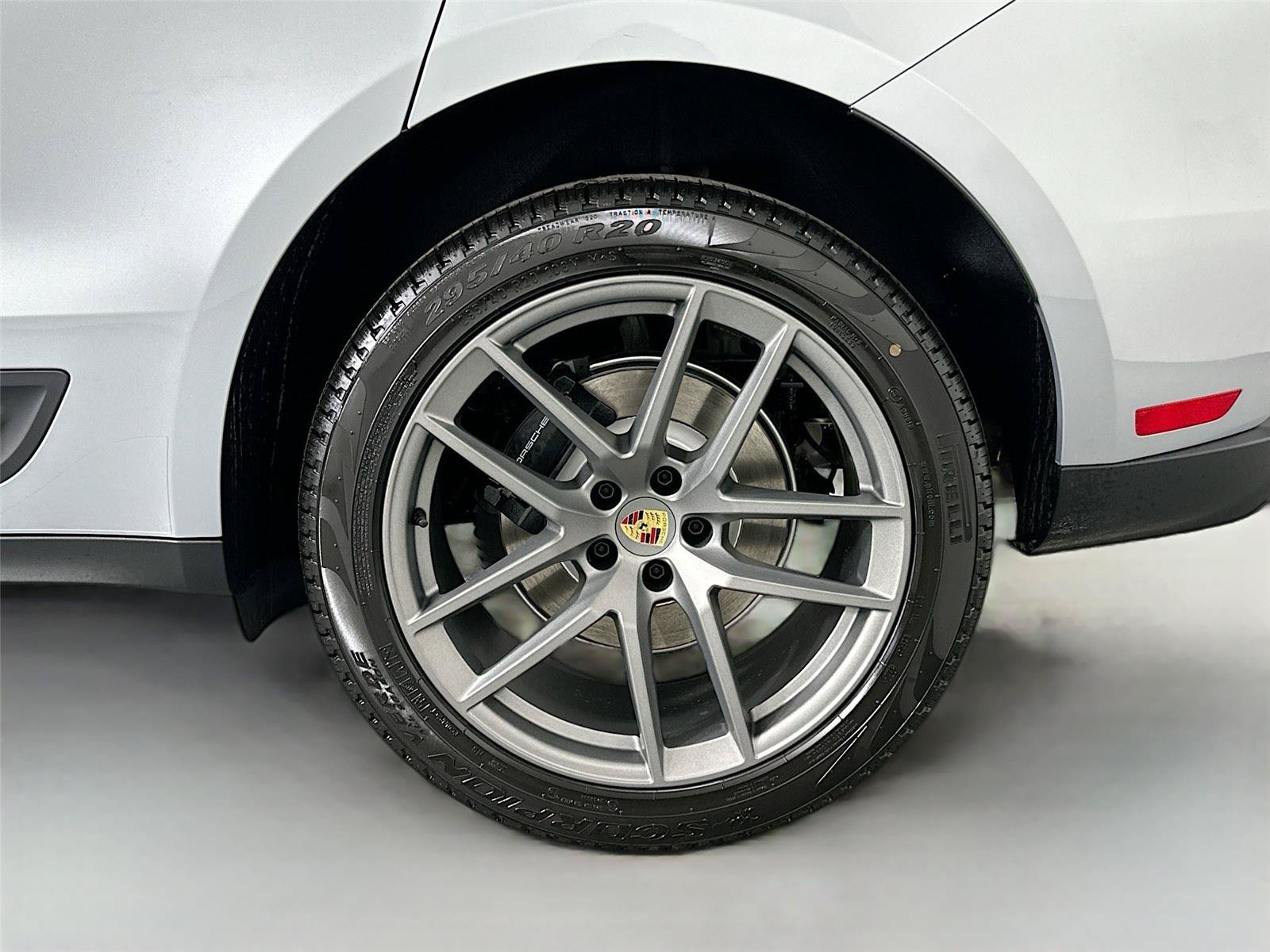 Certified 2026 Porsche Macan Turbo AWD/4WD image 12