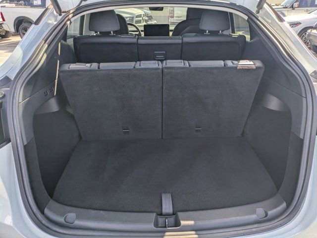 Used 2023 Tesla Model Y Long Range image 11