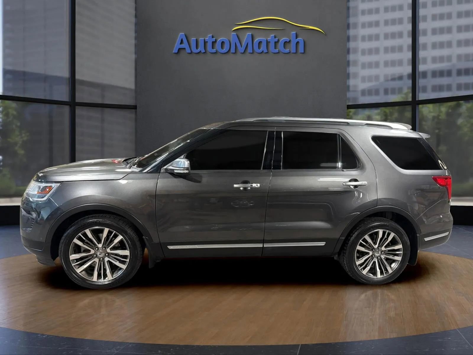 Used 2019 Ford Explorer Platinum image 7