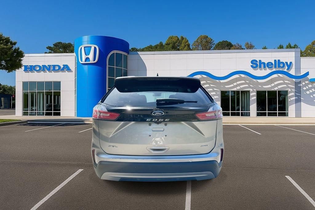 Used 2024 Ford Edge SEL AWD/4WD image 7