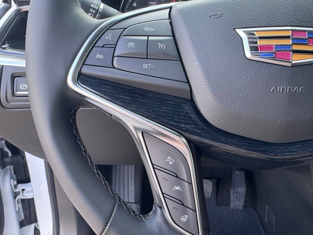 New 2026 Cadillac XT5 Premium Luxury w/ LPO, Floor Liner Package FWD image 30