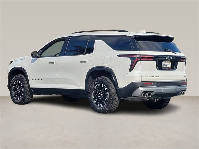 Used 2024 Chevrolet Traverse Z71 w/ LPO, Roadside Safety Package image 2