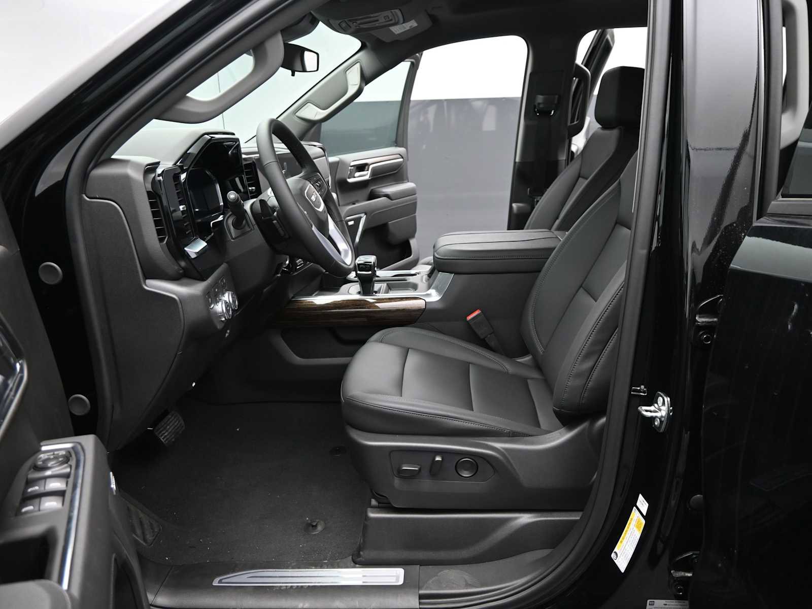 New 2026 GMC Sierra 1500 Elevation w/ Elevation Premium Package image 7