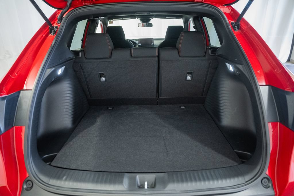 Used 2025 Honda HR-V Sport image 13