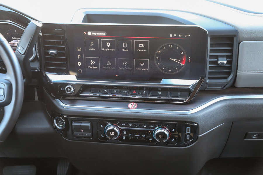 Used 2026 GMC Sierra 1500 SLT RWD image 14