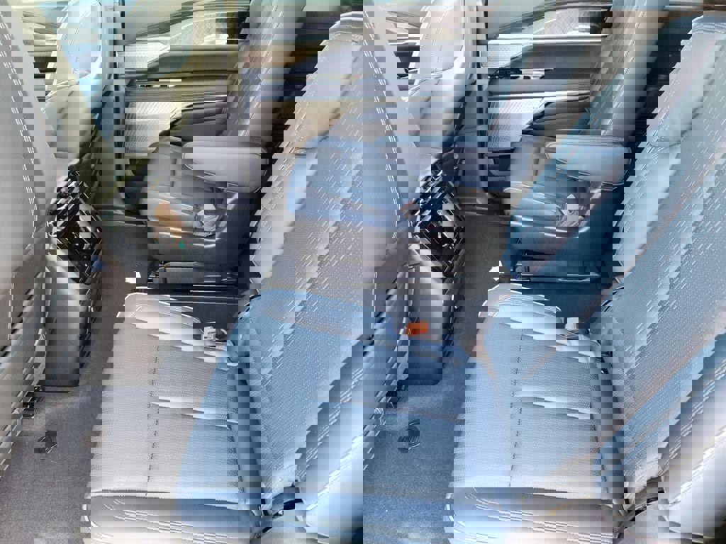 New 2025 Cadillac Escalade IQ Luxury 2 AWD/4WD image 19