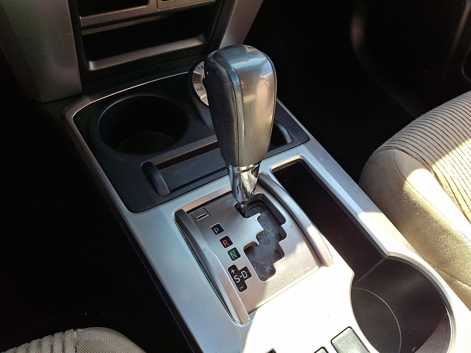 Used 2019 Toyota 4Runner SR5 image 15