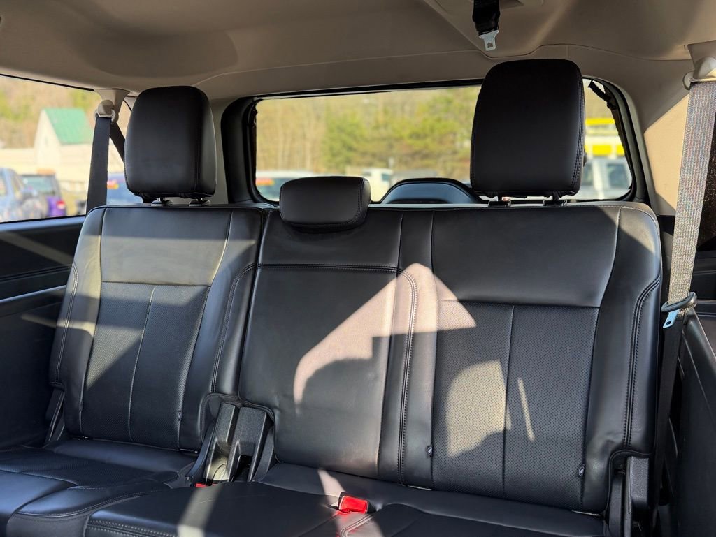 Used 2024 Ford Expedition Max XLT AWD/4WD image 7