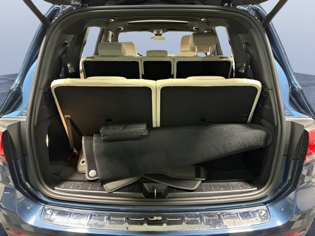 Used 2023 Mercedes-Benz GLB 250 4MATIC image 10