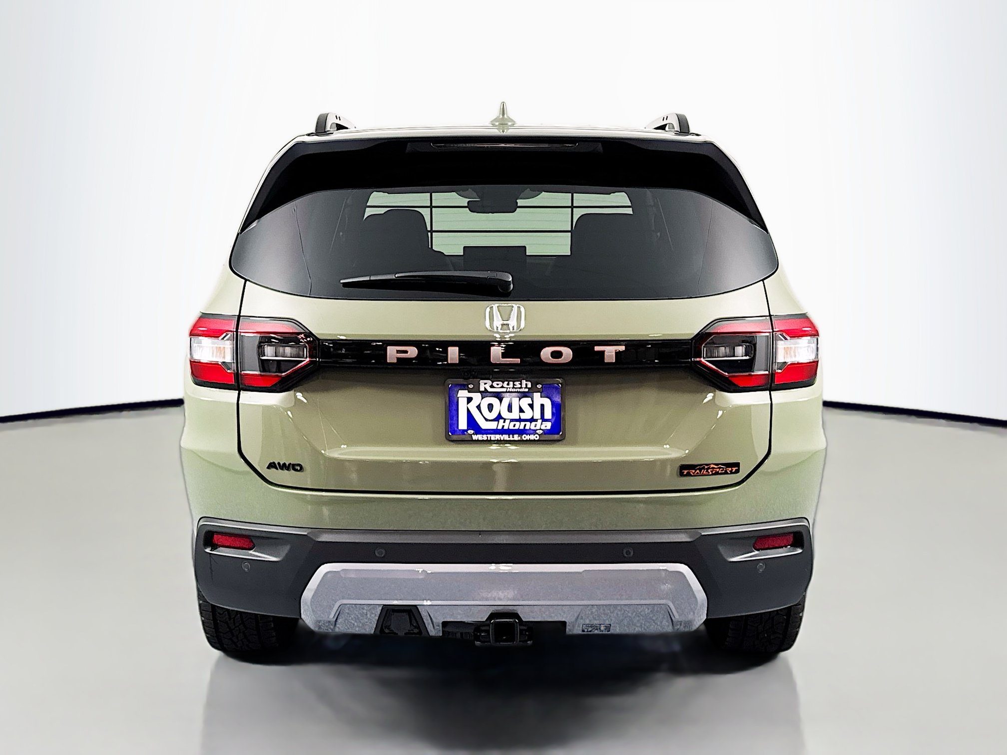 New 2026 Honda Pilot TrailSport image 6