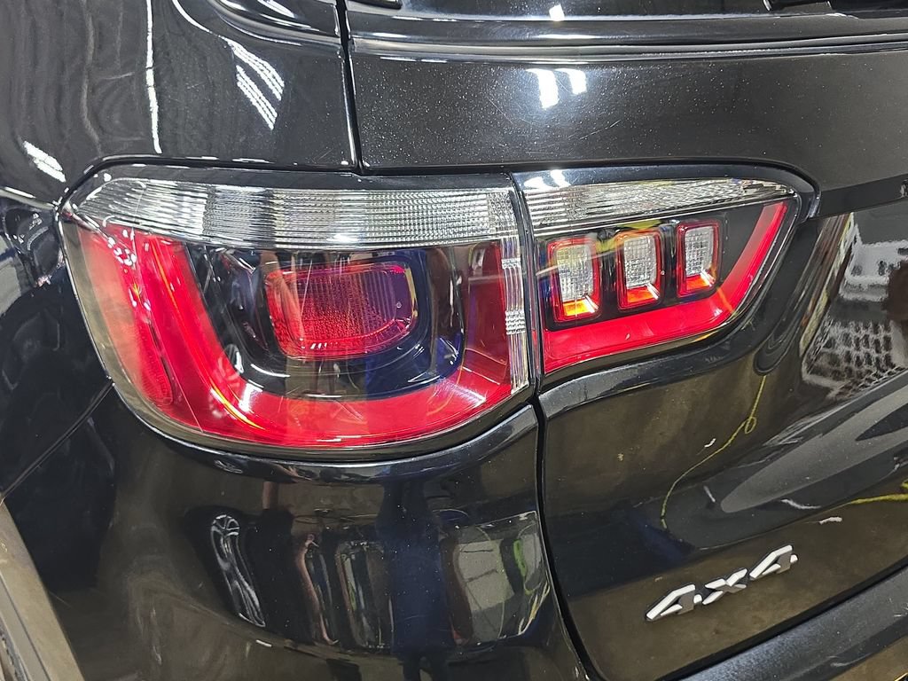 Used 2021 Jeep Compass Latitude w/ Sun and Sound Group AWD/4WD image 35