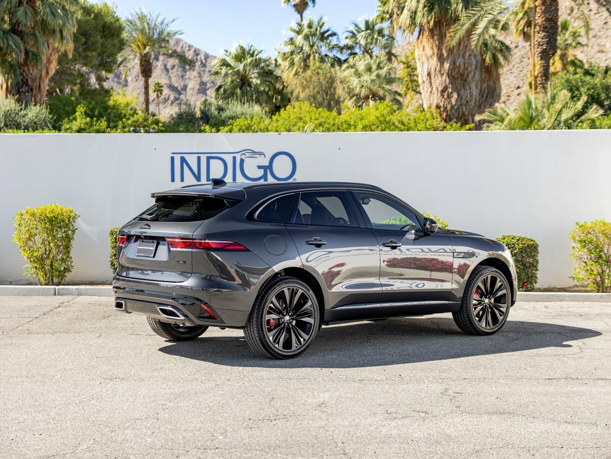 New 2026 Jaguar F-PACE R-Dynamic S image 6