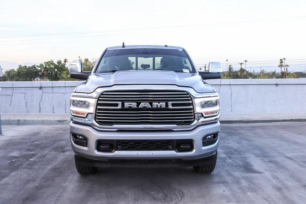 Used 2024 RAM 2500 Laramie AWD/4WD image 3