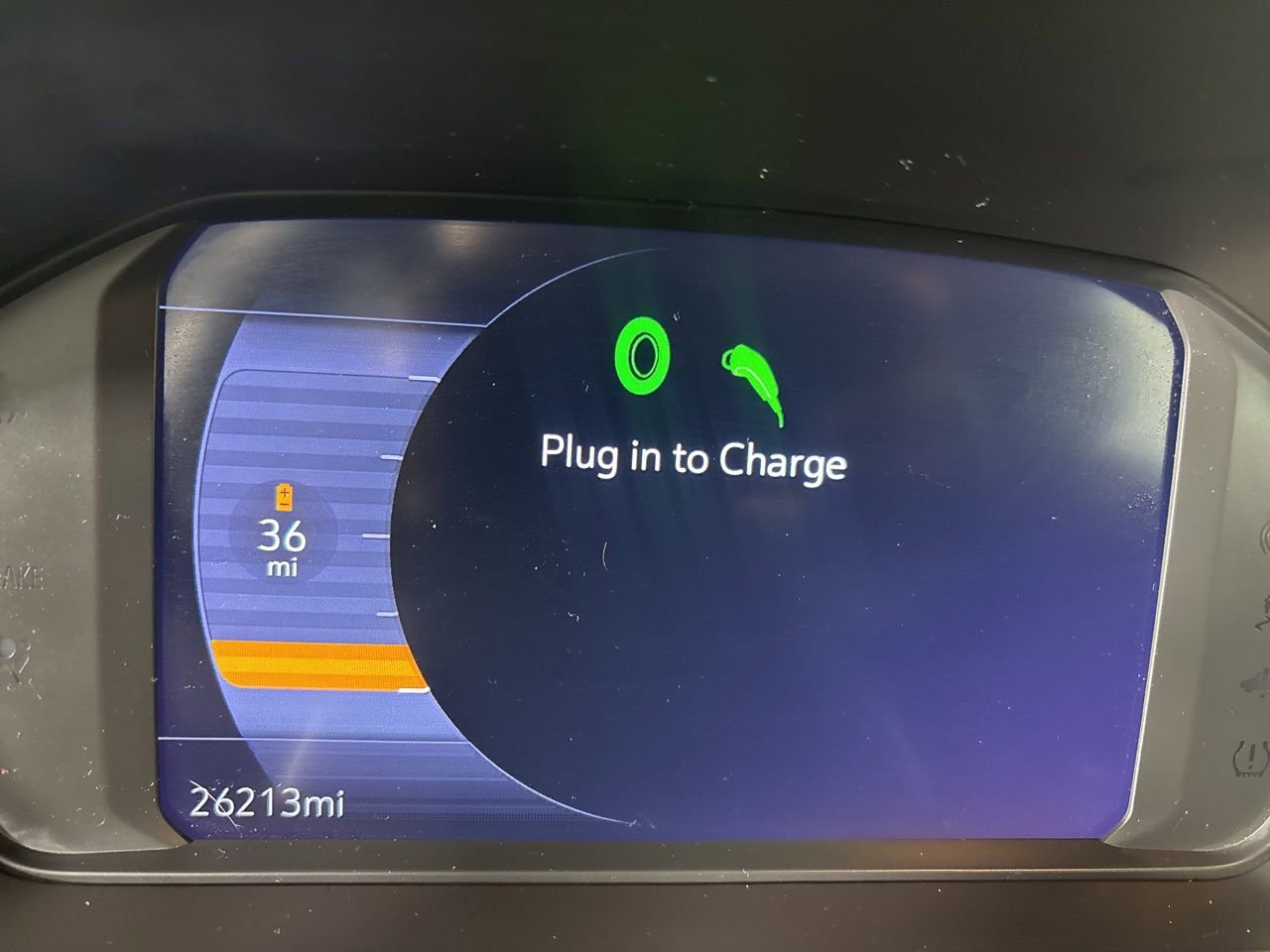 Used 2022 Chevrolet Bolt EUV LT w/ Comfort Package image 11