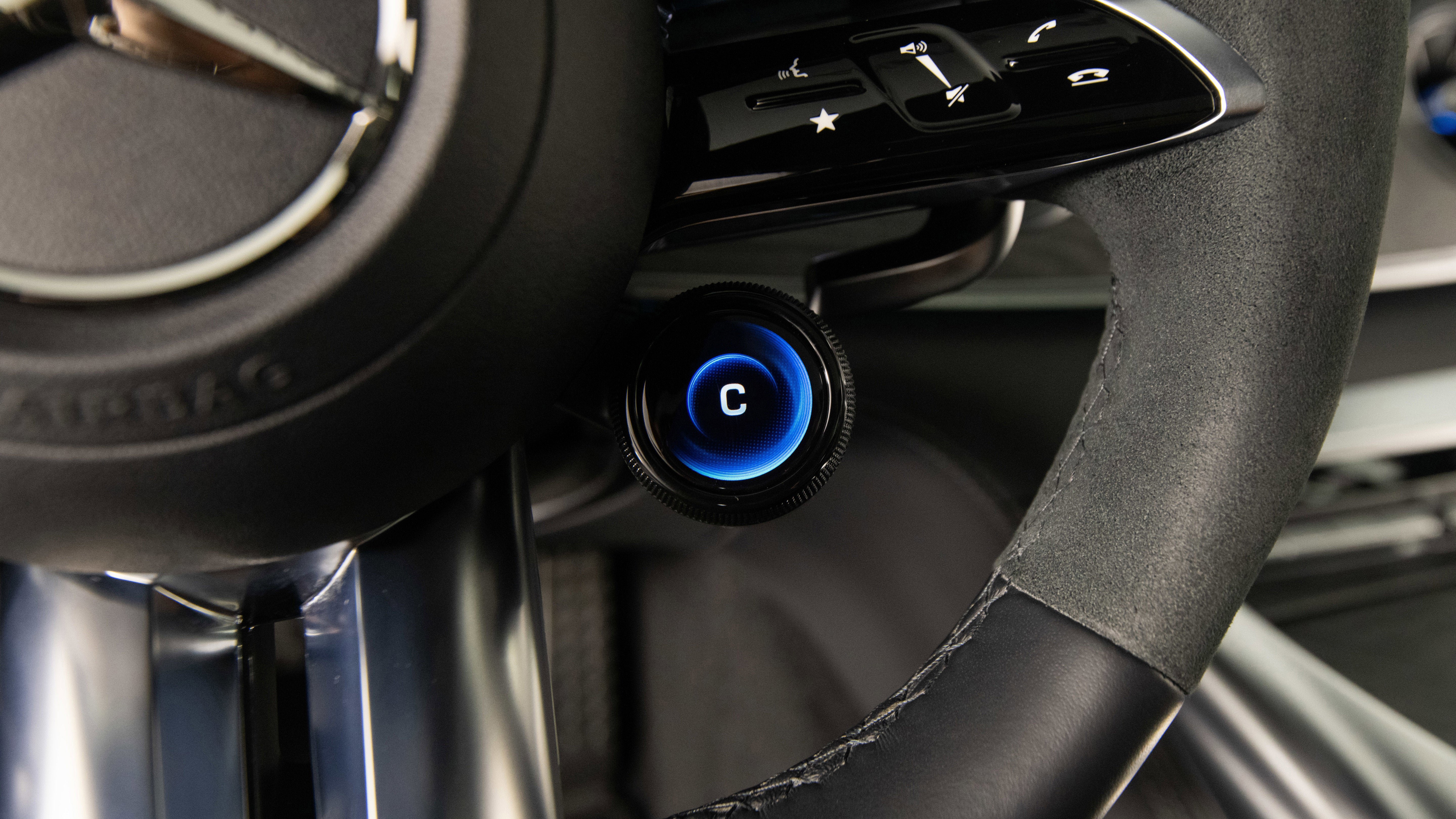 Used 2024 Mercedes-Benz AMG GT 43 image 23