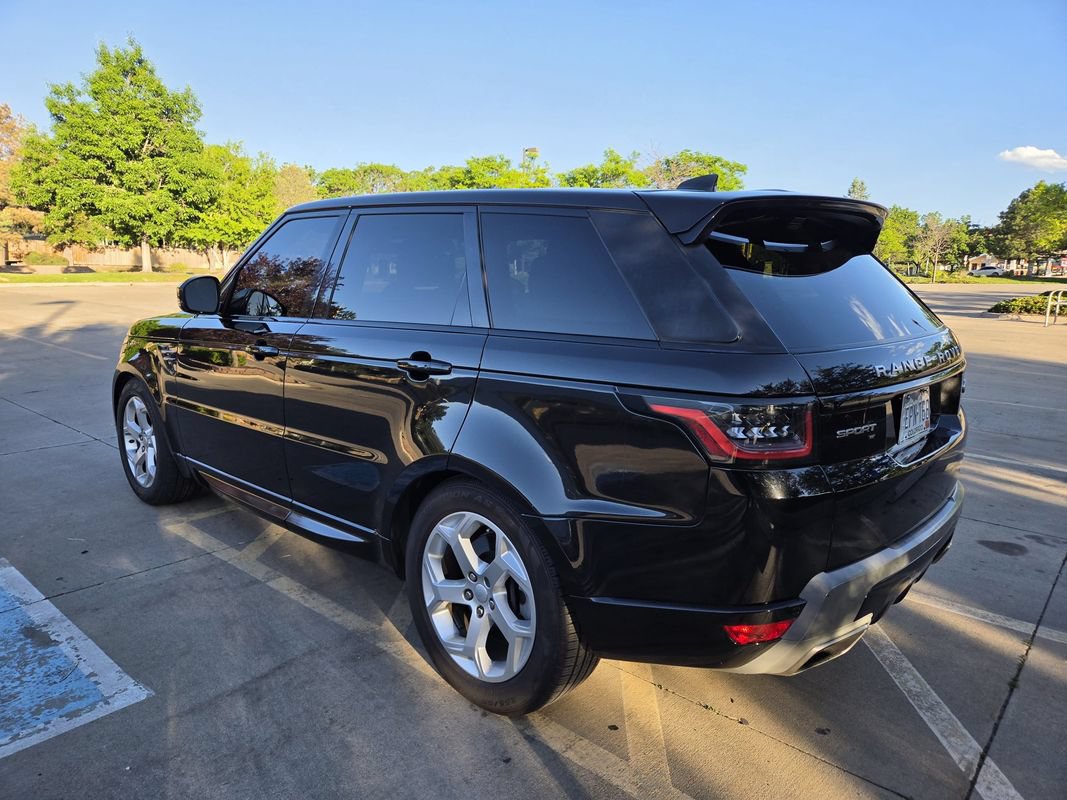 Used 2020 Land Rover Range Rover Sport SE AWD/4WD image 4