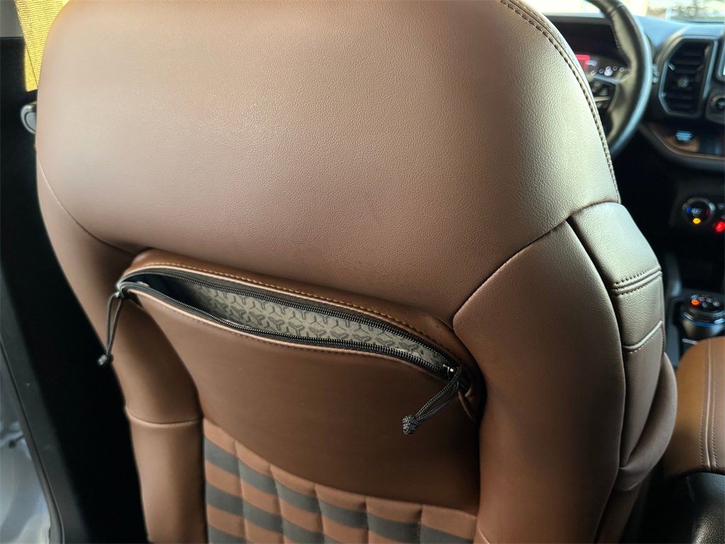 Used 2021 Ford Bronco Sport Outer Banks w/ Outer Banks Package (96D) image 30